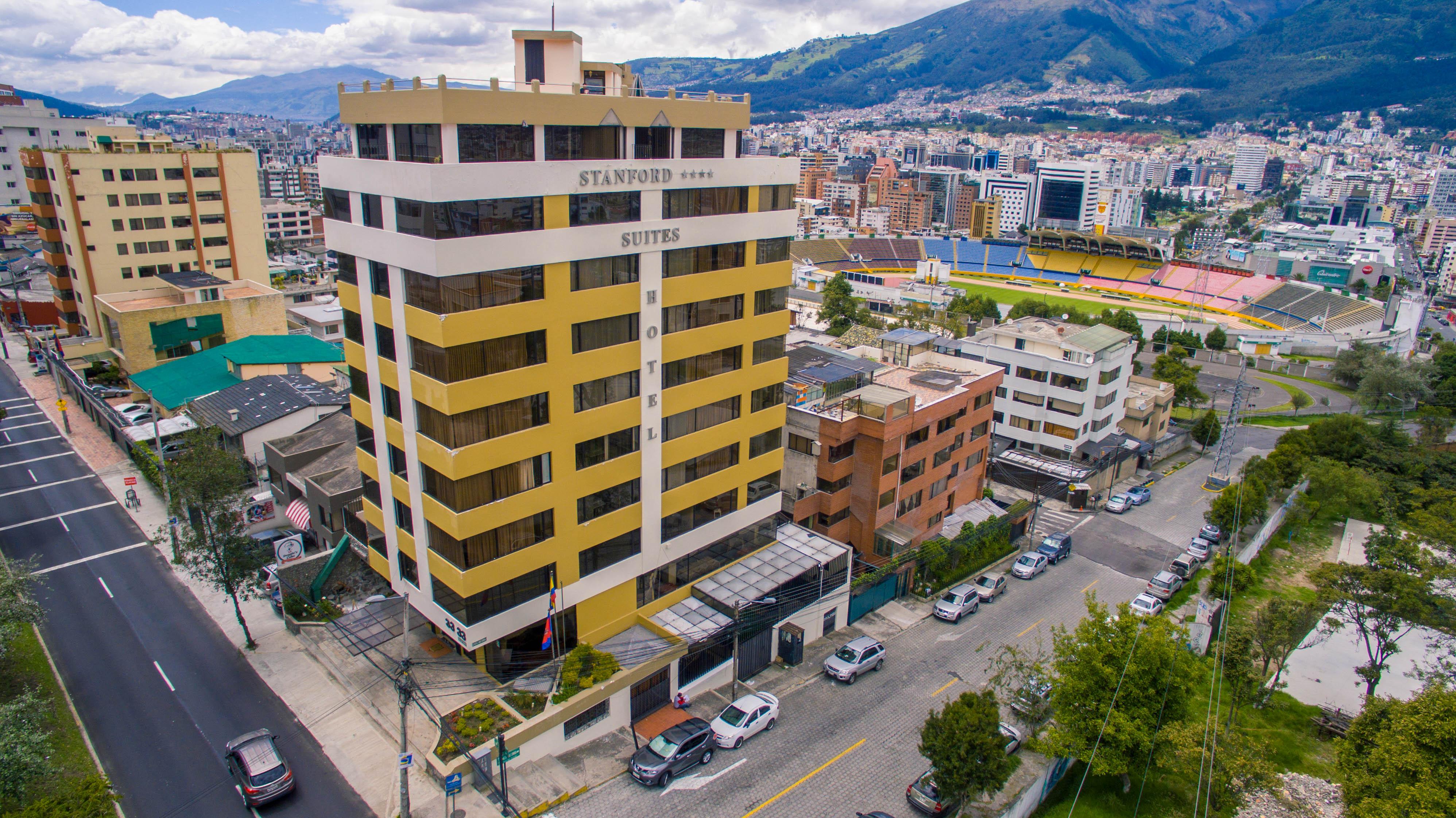Stanford Suites Hotel Quito Exterior photo